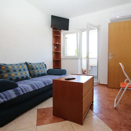 In By Interhome Apartament