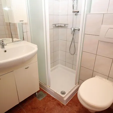 In By Interhome *