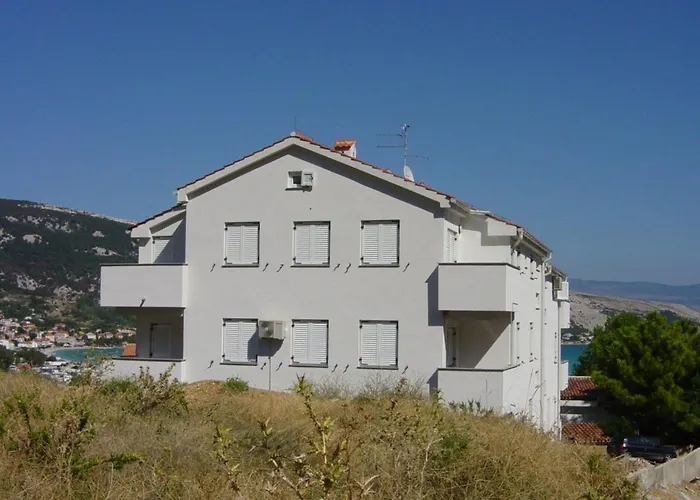 In By Interhome * Baška